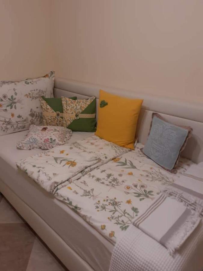 Aranyoshaz-vendeghaz Apartment Budapest