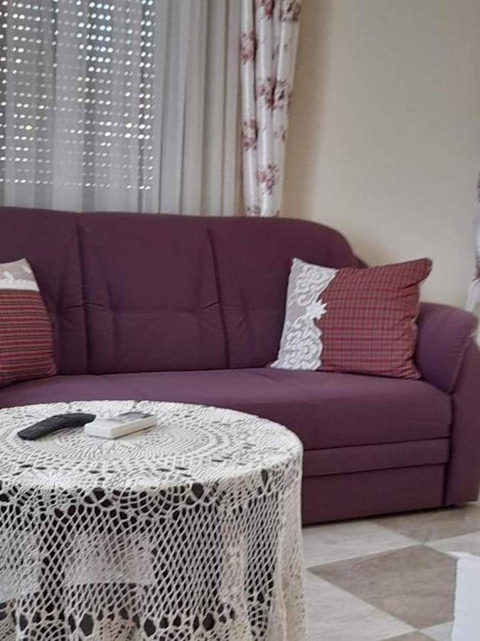Aranyoshaz-vendeghaz Apartment Budapest
